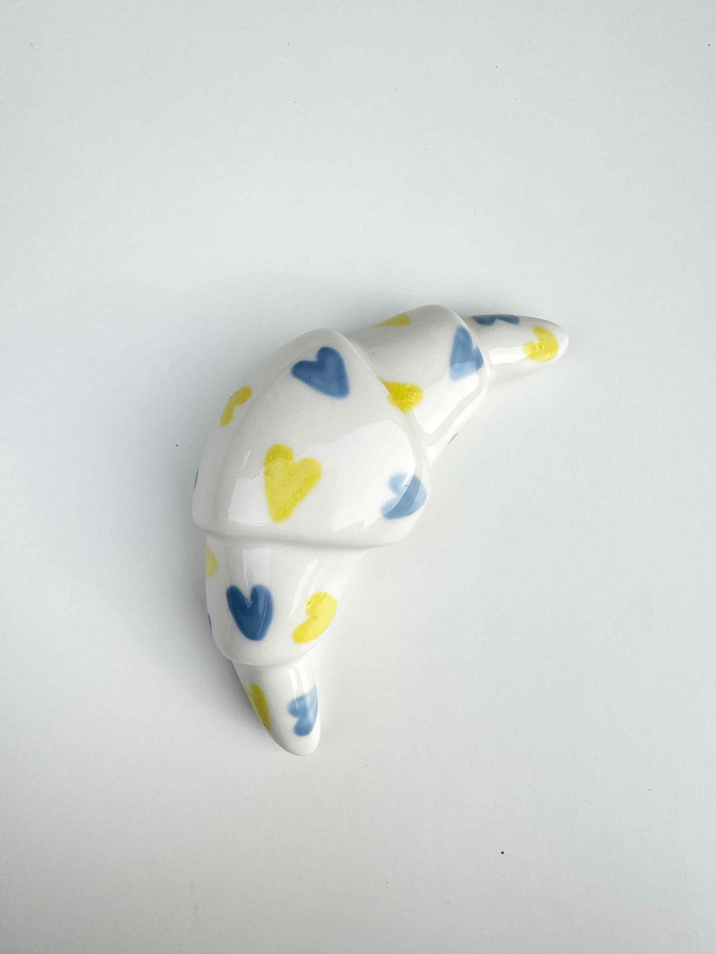 Croissant en céramique - cœurs